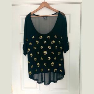 Black/Gold Skull Top